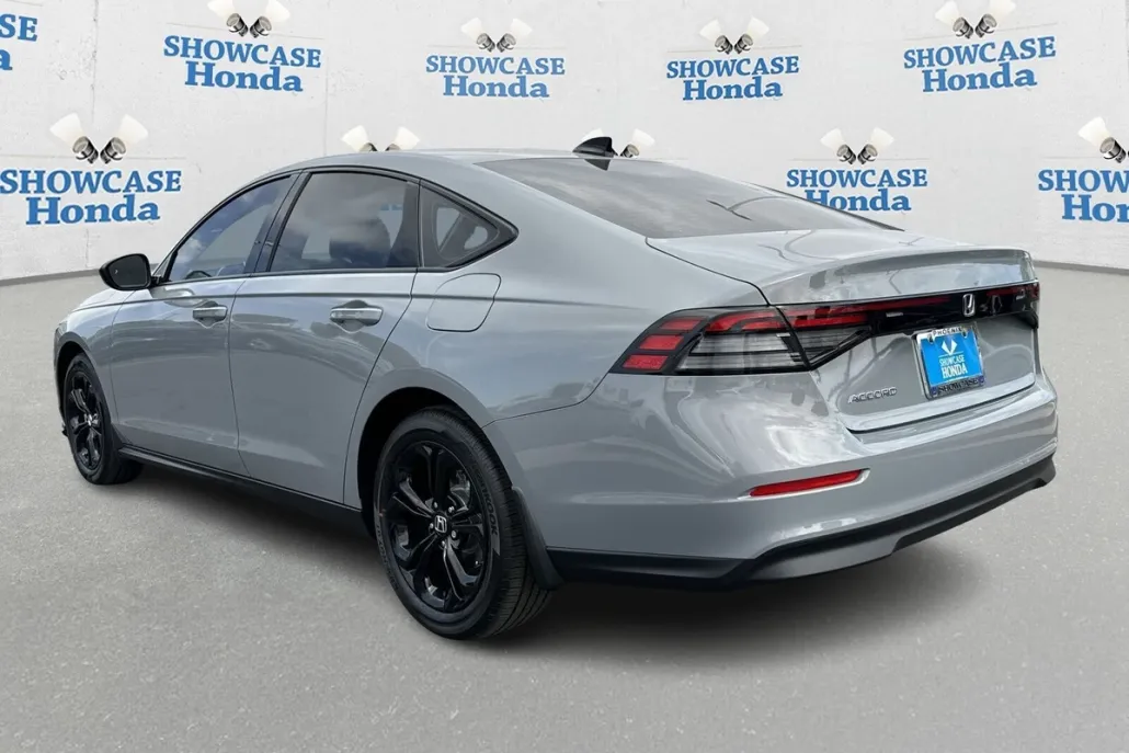 2025 Honda Accord SE photo 1