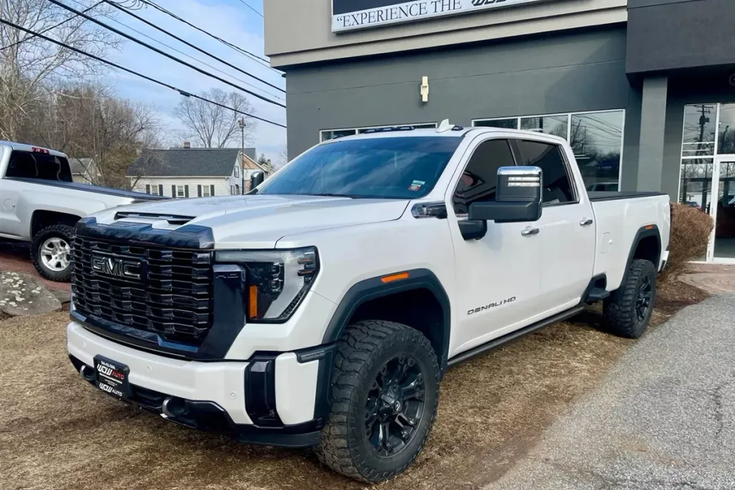 2024 Gmc Sierra HD Denali Ultimate photo 1