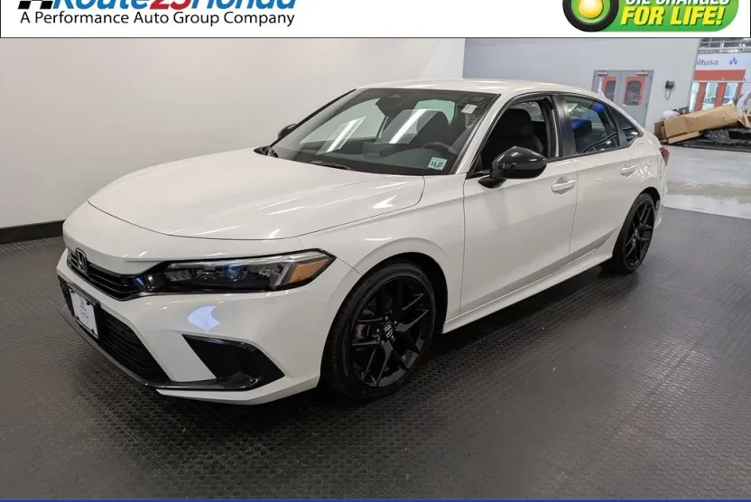 2023 Honda Civic Sport photo 1