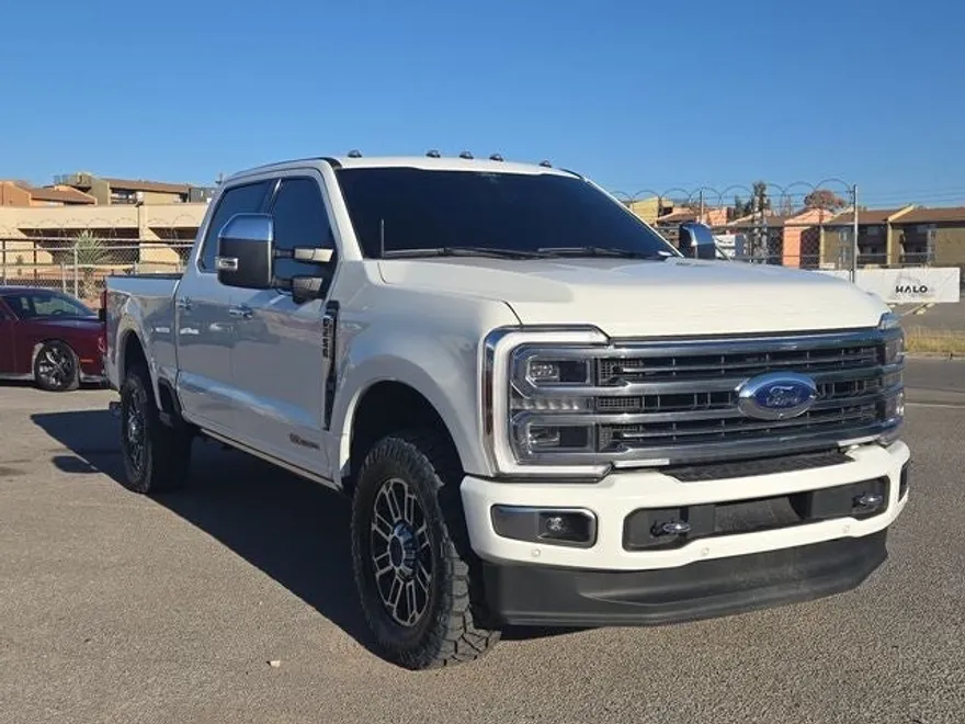 2024 Ford F-250 photo 1