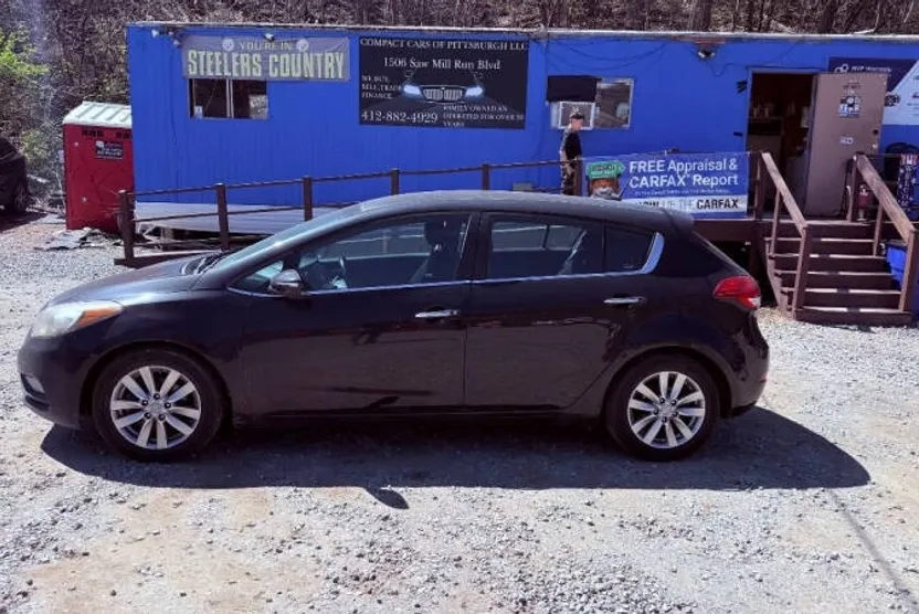 2014 Kia Forte EX photo 1