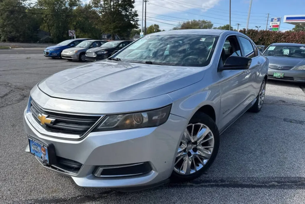 2015 Chevrolet Impala LS photo 1