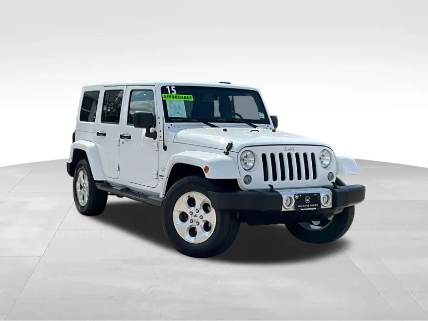 2015 Jeep Wrangler Unlimited Sahara photo 1