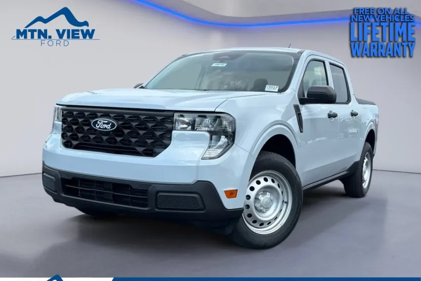 2025 Ford Maverick XL photo 1
