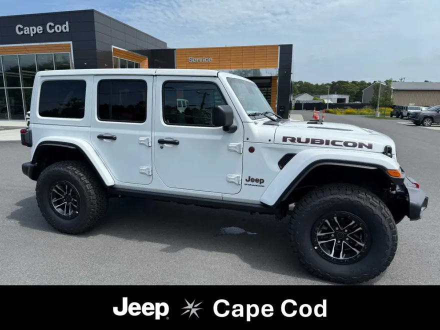 2025 Jeep Wrangler Rubicon photo 1