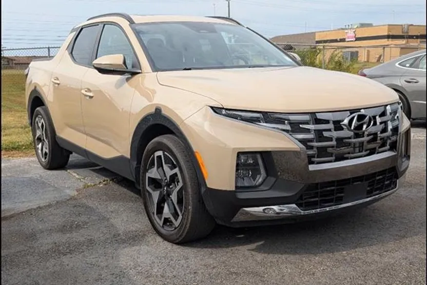 2023 Hyundai Santa Cruz Limited photo 1