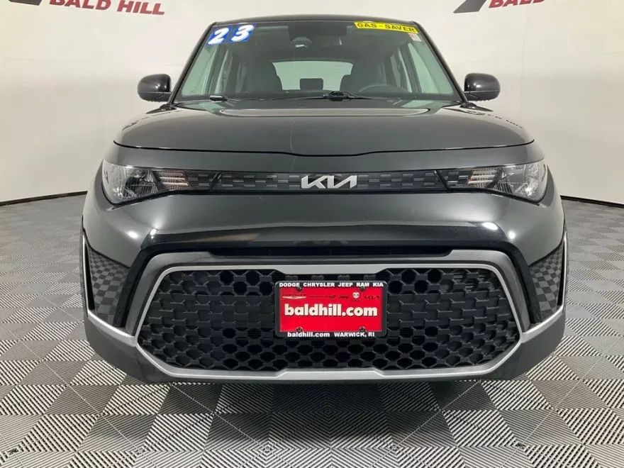 2023 Kia Soul S photo 1
