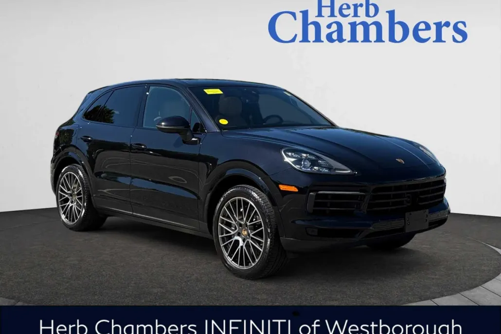 2022 Porsche Cayenne Platinum Edition photo 1