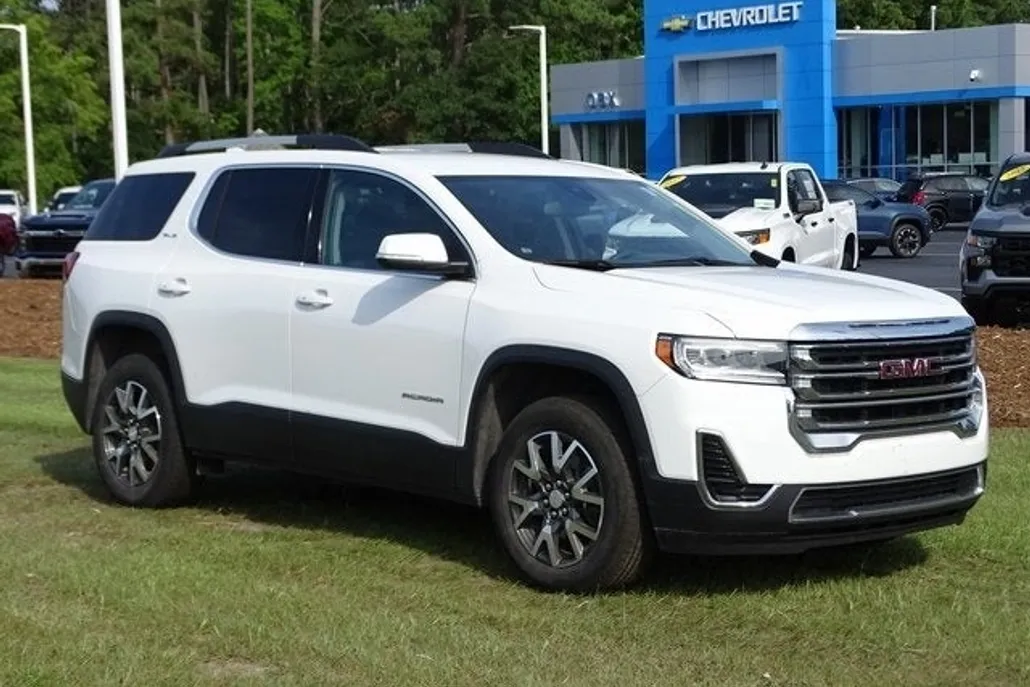 2023 Gmc Acadia SLE photo 1