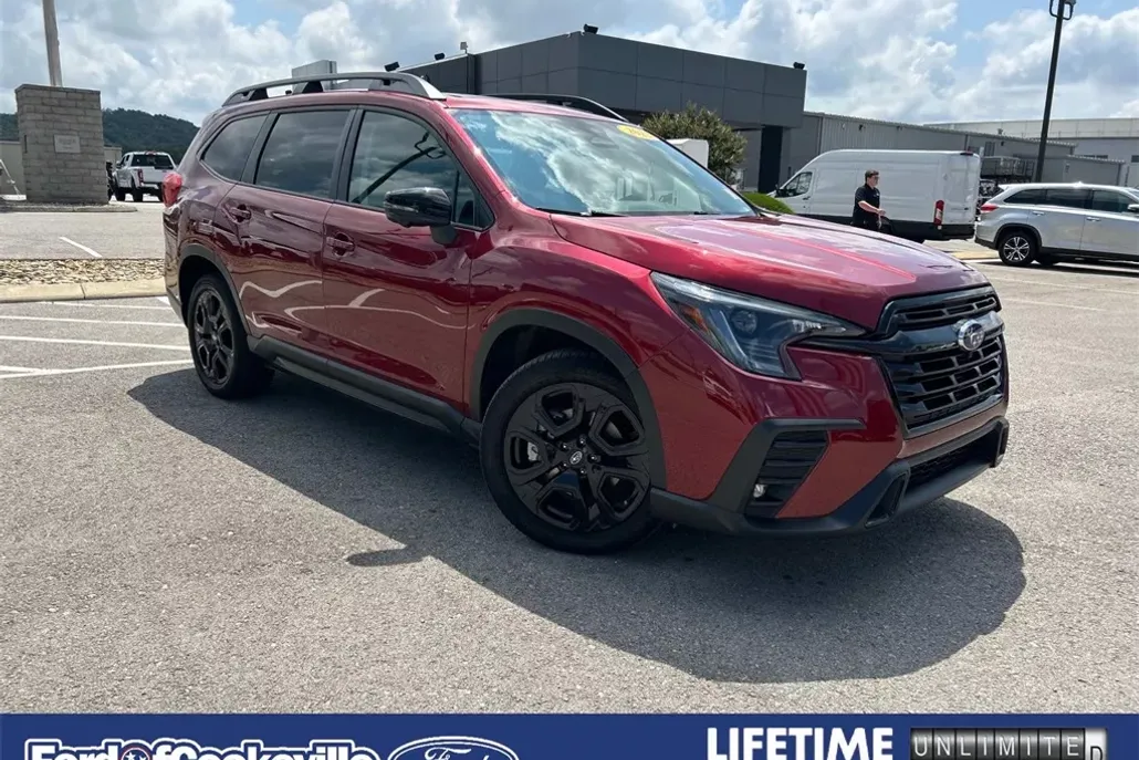 2023 Subaru Ascent Onyx Edition photo 1