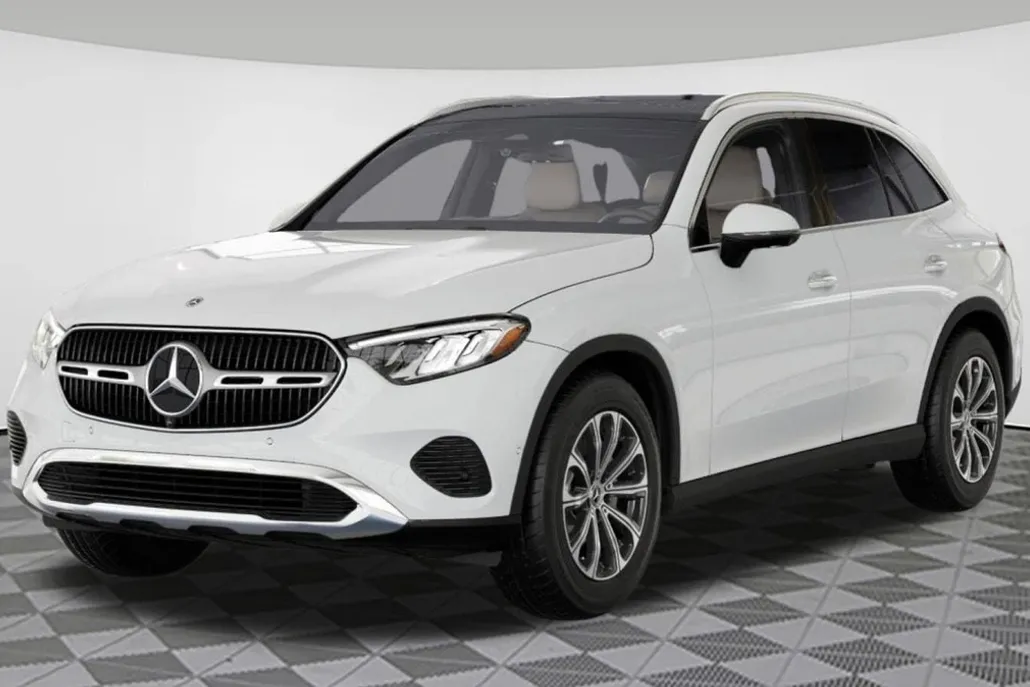 2026 Mercedes Benz GLC 300 4MATIC photo 1