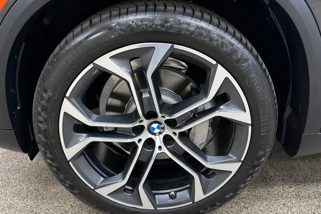 2022 Bmw X5 xDrive40i photo 1