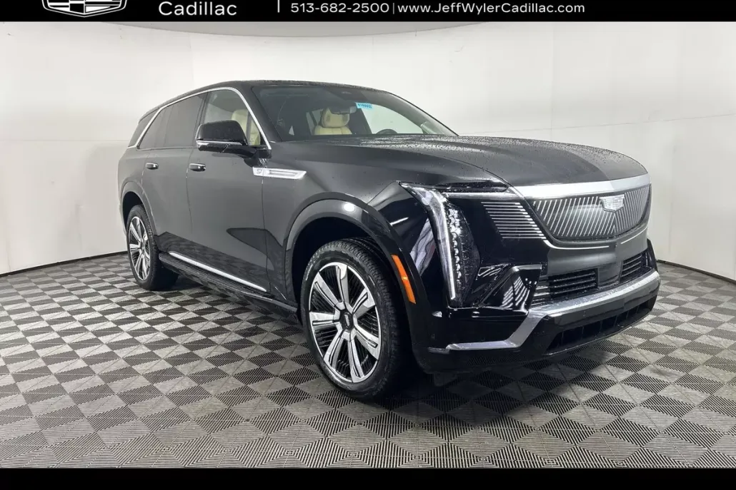 2025 Cadillac Escalade IQ photo 1
