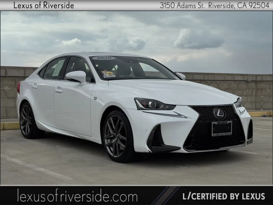 2020 Lexus IS 300 F SPORT photo 1