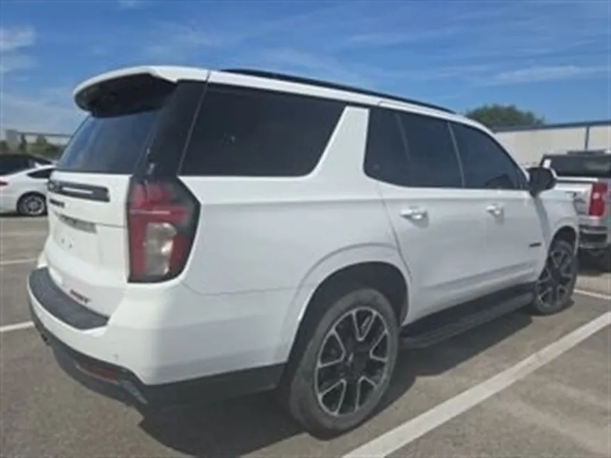 2023 Chevrolet Tahoe RST photo 1