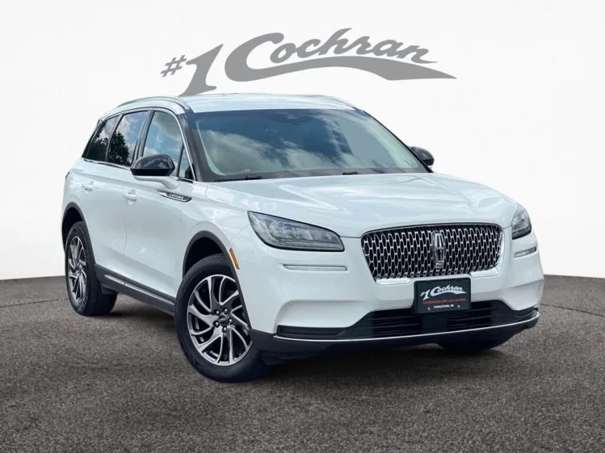 2021 Lincoln Corsair Standard photo 1