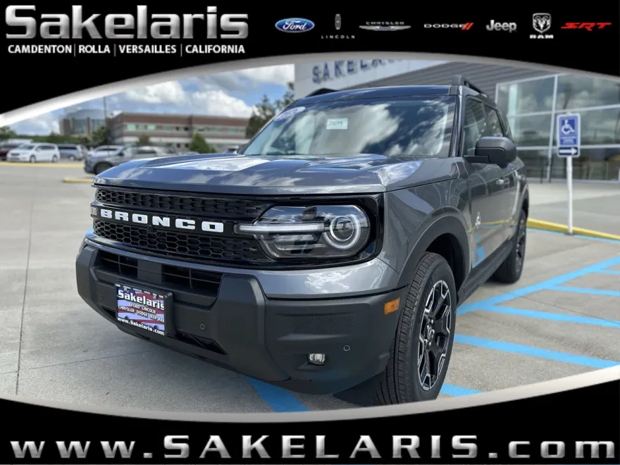 2025 Ford Bronco Sport Outer Banks photo 1