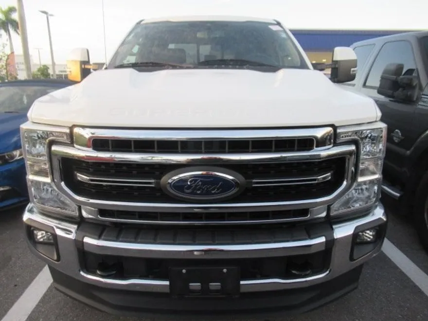 2020 Ford F-350 Lariat photo 1