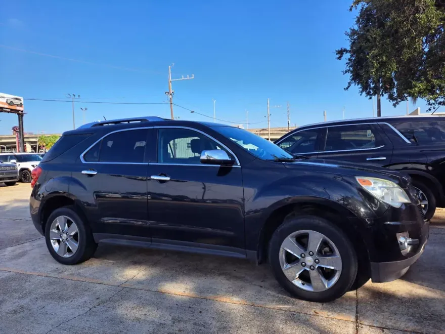 2013 Chevrolet Equinox LTZ photo 1