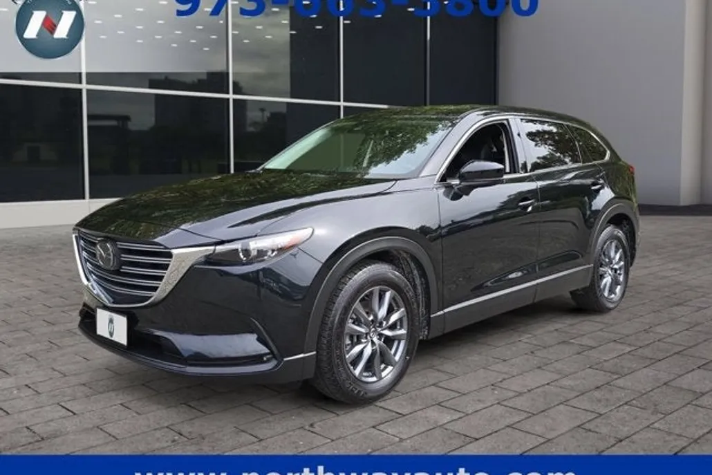2023 Mazda CX-9 Touring photo 1