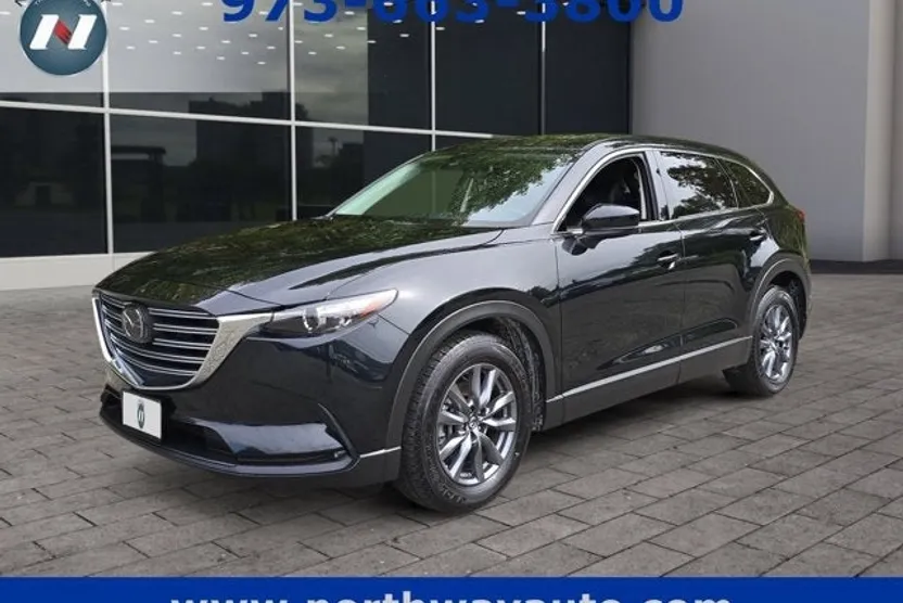 2023 Mazda CX-9 Touring photo 1