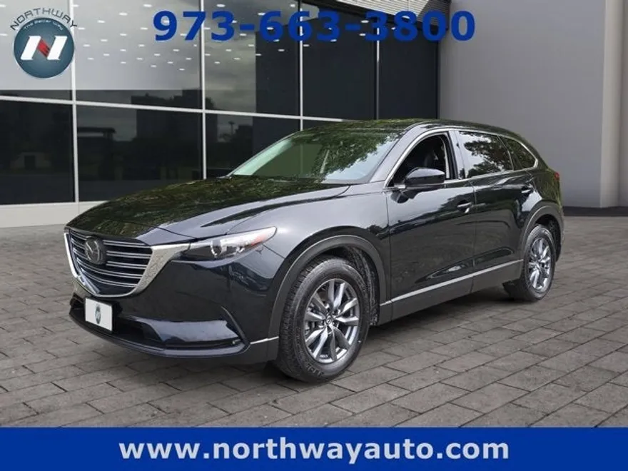 2023 Mazda CX-9 Touring photo 1