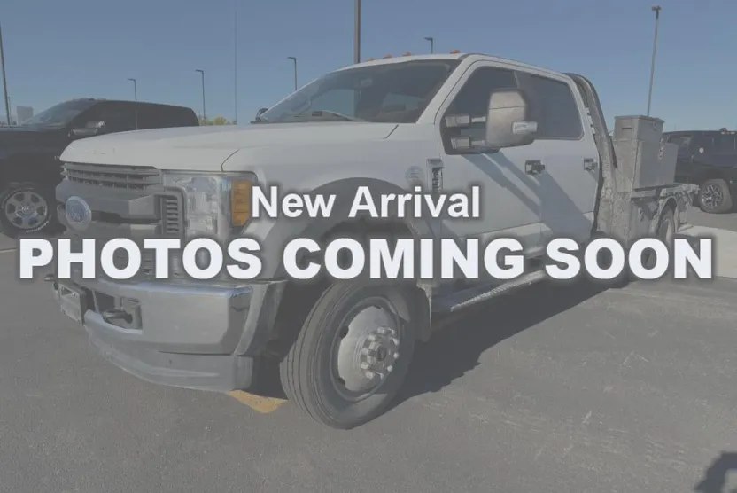 2017 Ford F-550 XL photo 1