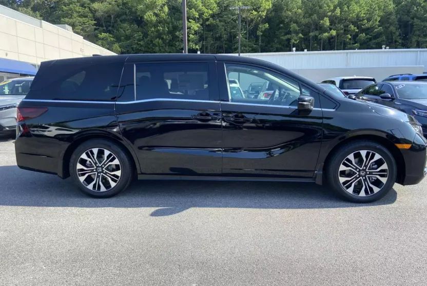2025 Honda Odyssey Elite photo 1