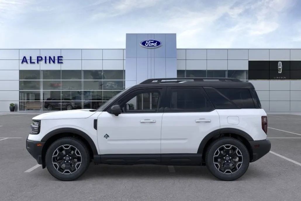 2025 Ford Bronco Sport Outer Banks photo 1
