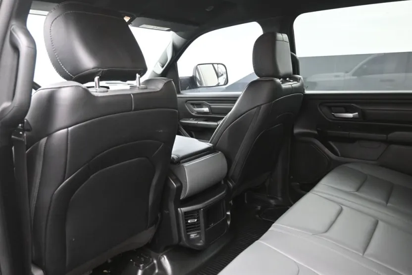 2024 Ram 1500 Tradesman photo 1