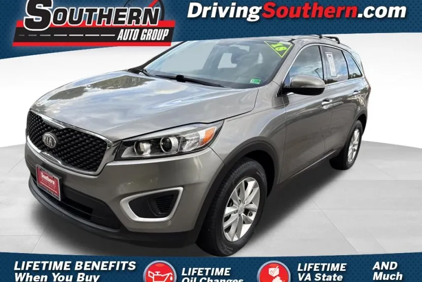 2018 Kia Sorento LX photo 1