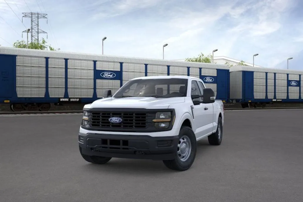 2025 Ford F-150 XL photo 1