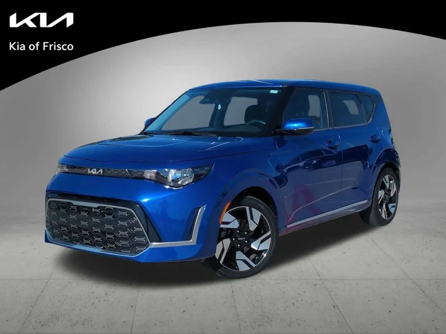 2023 Kia Soul GT-Line photo 1