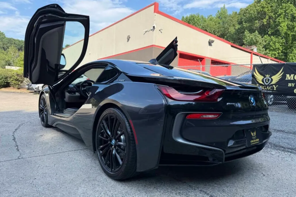 2019 Bmw i8 photo 1