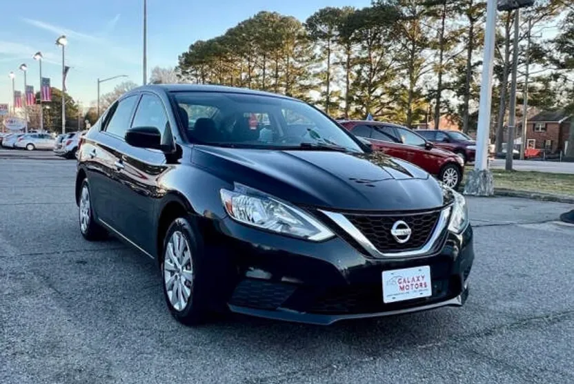 2018 Nissan Sentra S photo 1