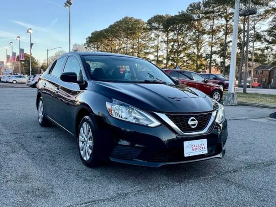 2018 Nissan Sentra S photo 1