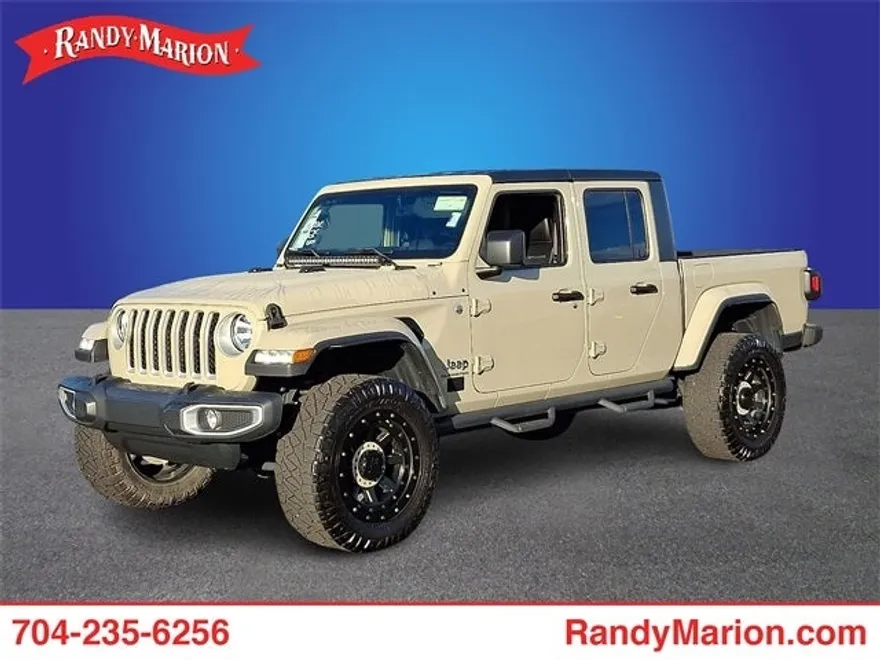 2020 Jeep Gladiator Overland photo 1