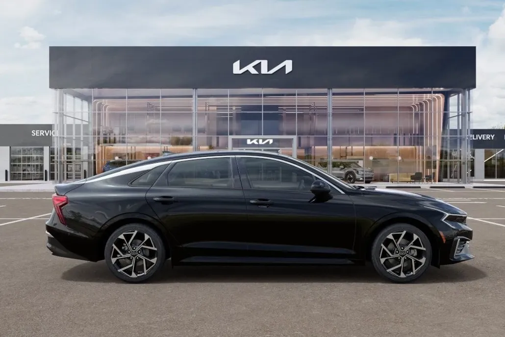 2025 Kia K5 EX photo 1