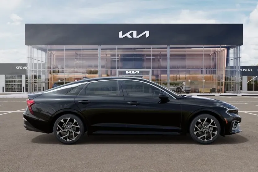 2025 Kia K5 EX photo 1