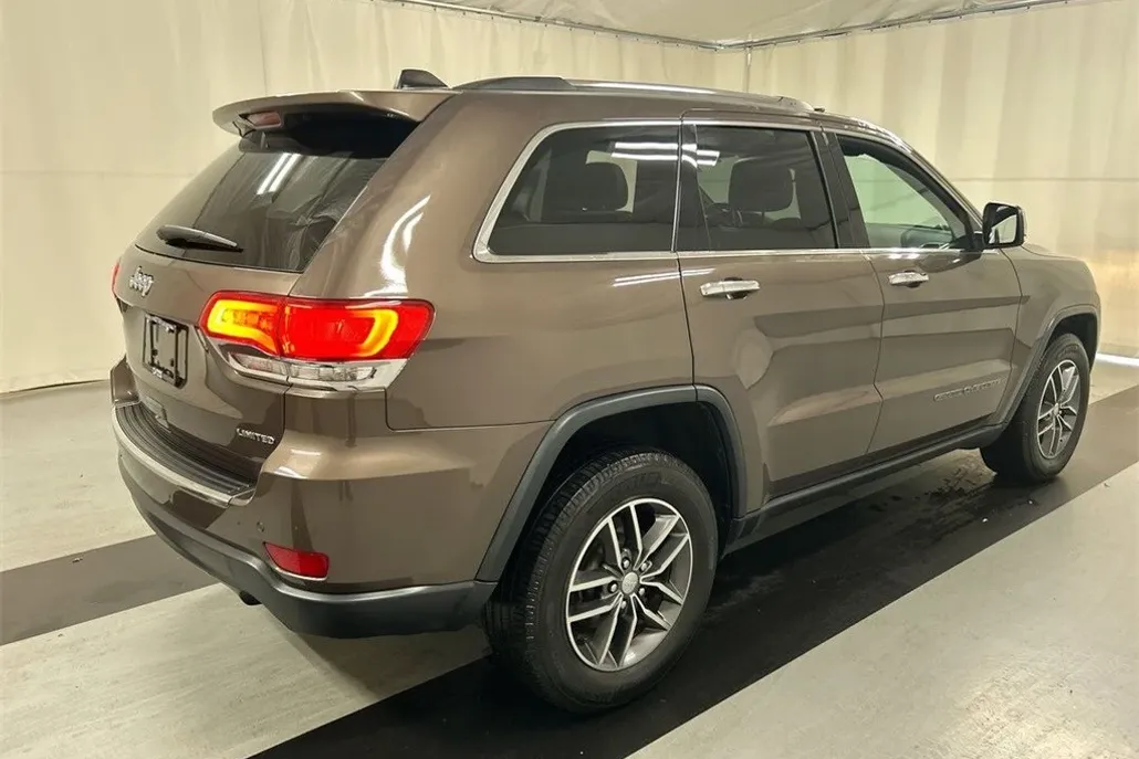 2018 Jeep Grand Cherokee Limited photo 1