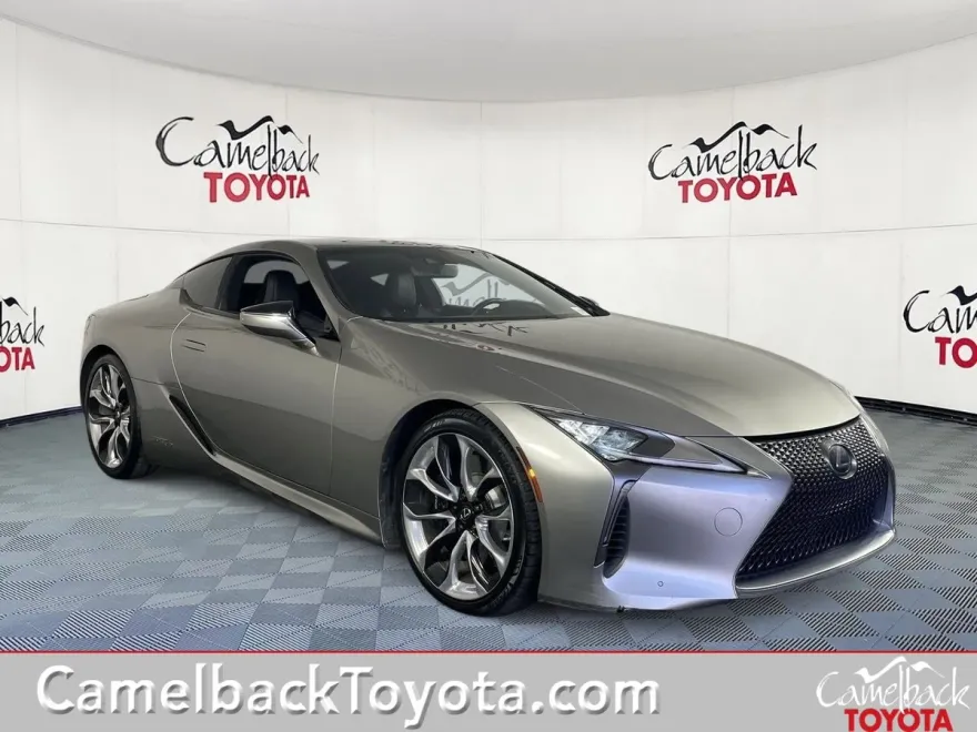 2018 Lexus LC 500h photo 1