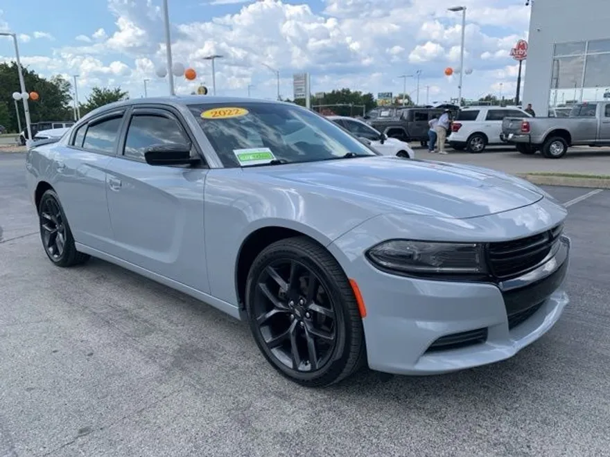 2022 Dodge Charger SXT photo 1
