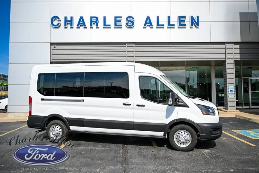 2025 Ford Transit photo 1