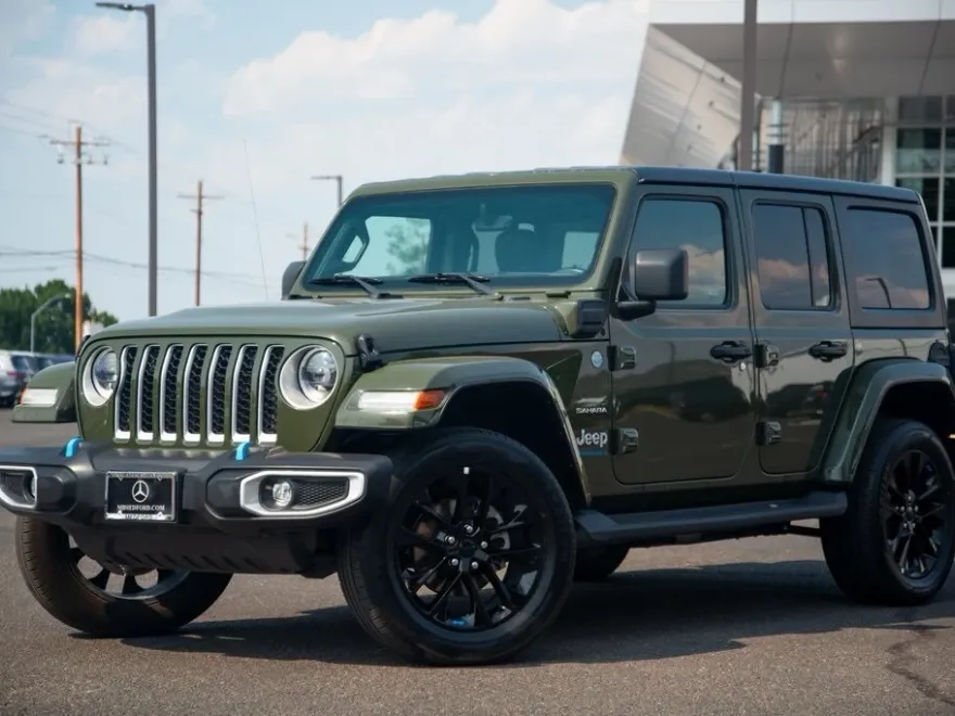 2023 Jeep Wrangler Sahara 4xe photo 1