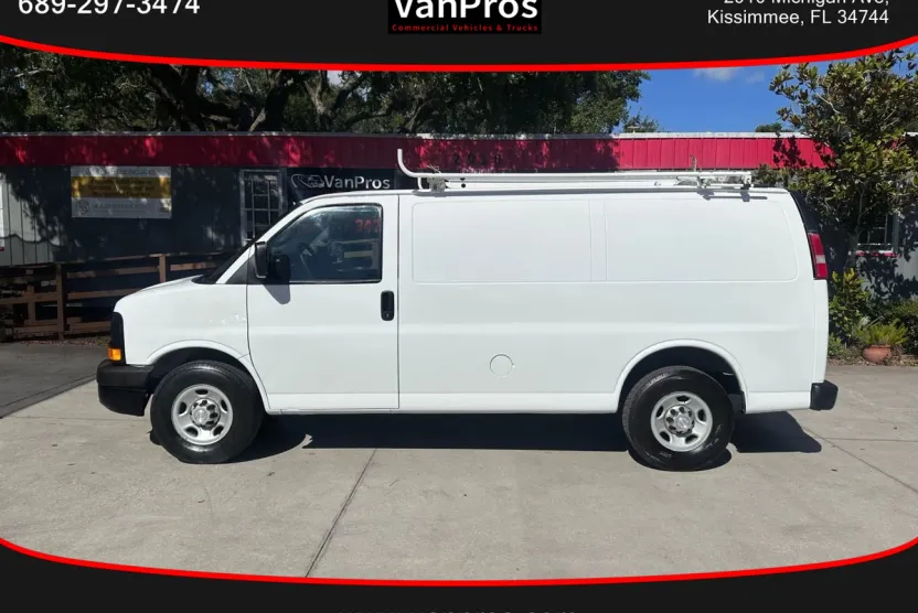 2016 Chevrolet Express 2500 Cargo Van photo 1