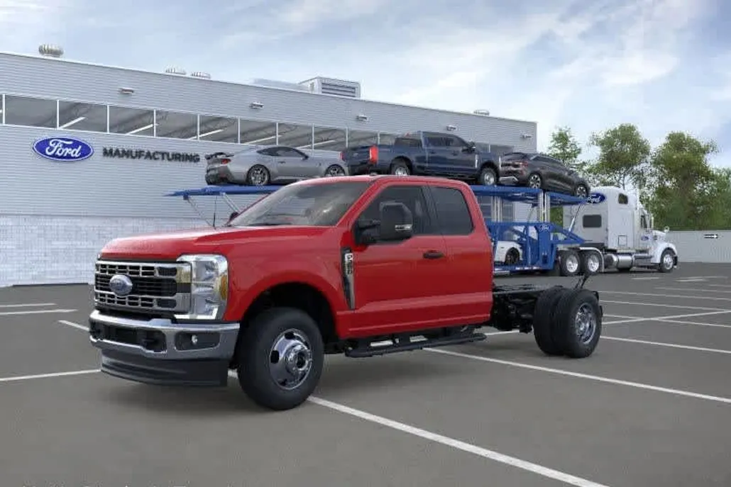 2026 Ford F-350 photo 1