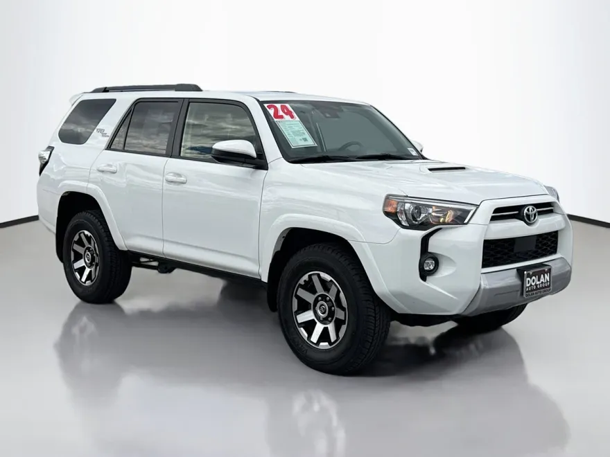 2024 Toyota 4Runner TRD Off-Road photo 1