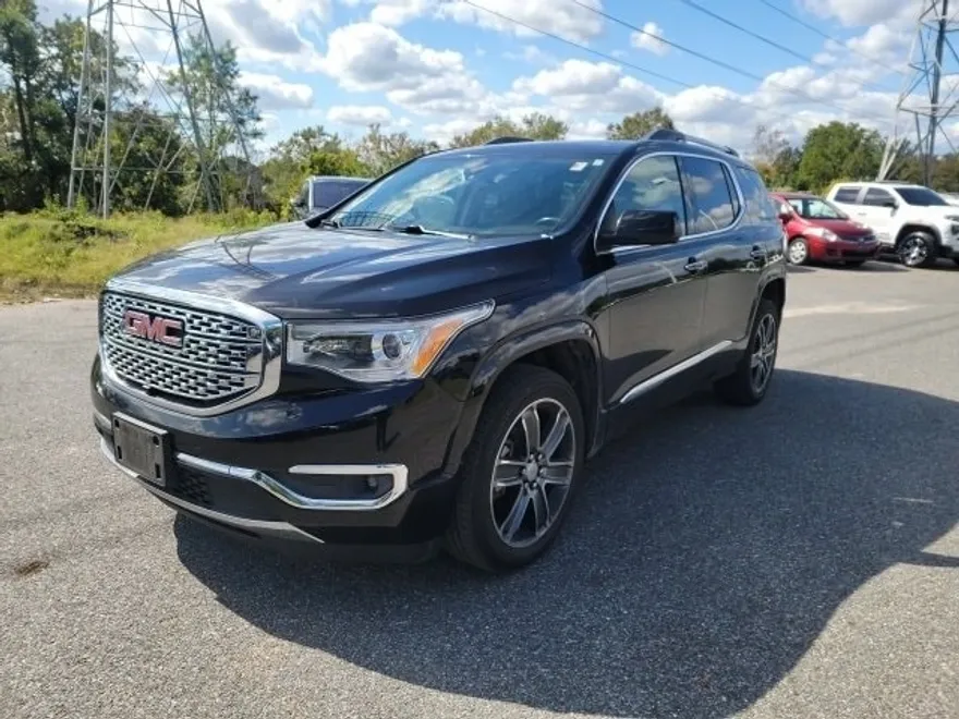 2019 Gmc Acadia Denali photo 1