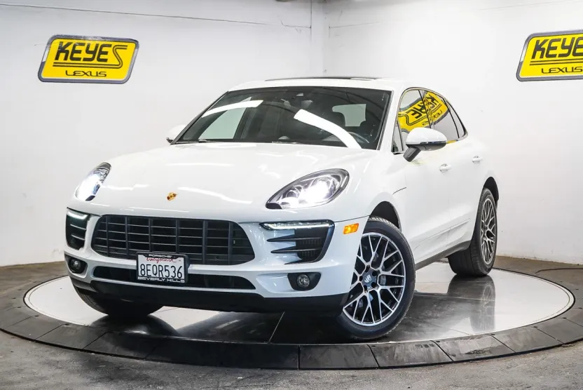 2018 Porsche Macan S photo 1