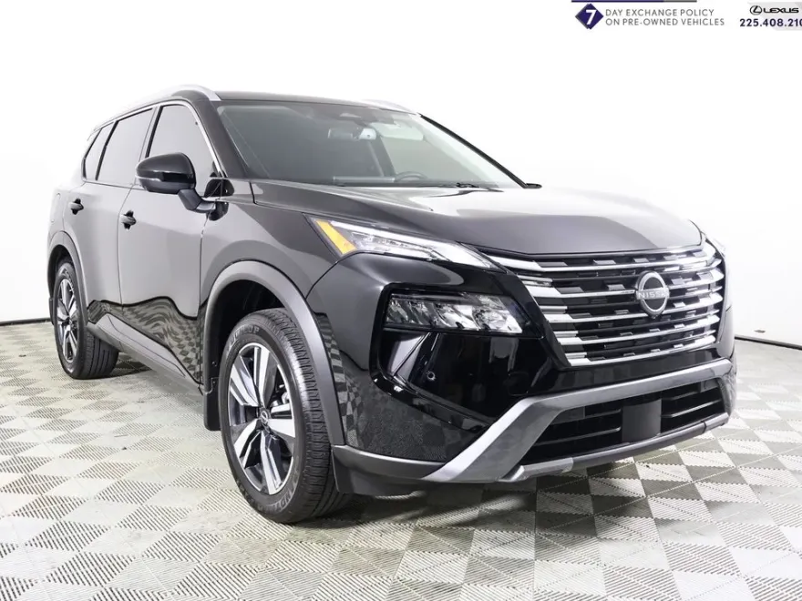 2025 Nissan Rogue SL photo 1
